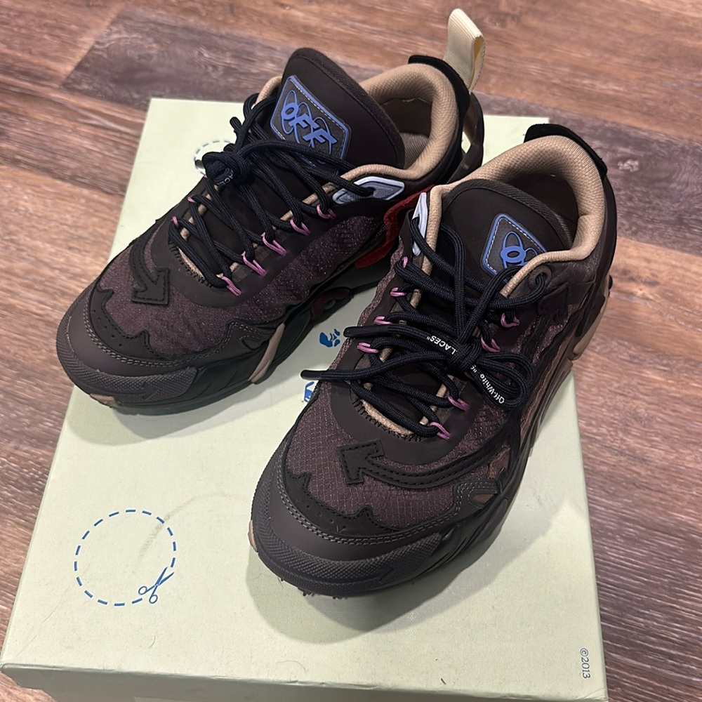 Off-White c\o Virgil Abloh Sneakers